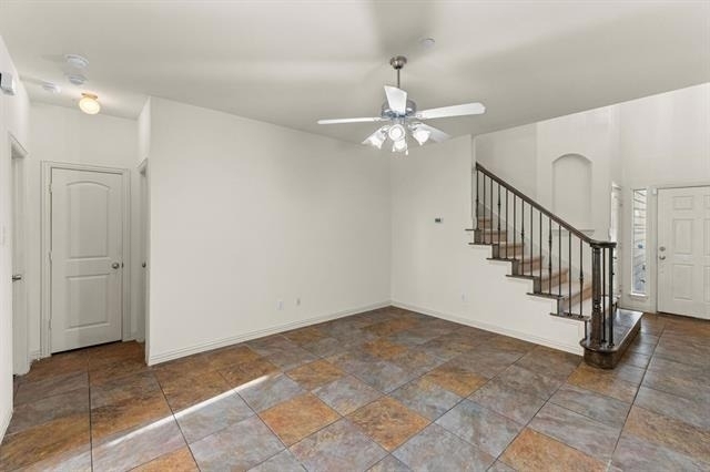 7904 Hannah Street - Photo 3