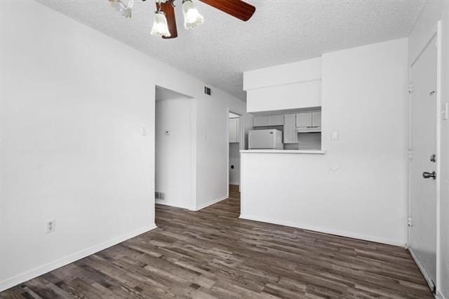 2205 Chase Court - Photo 11