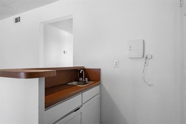 2205 Chase Court - Photo 9