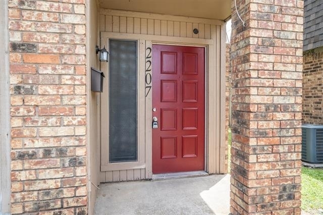 2205 Chase Court - Photo 4