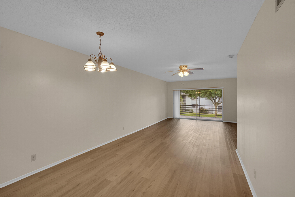 2340 Sw 22nd Avenue - Photo 16