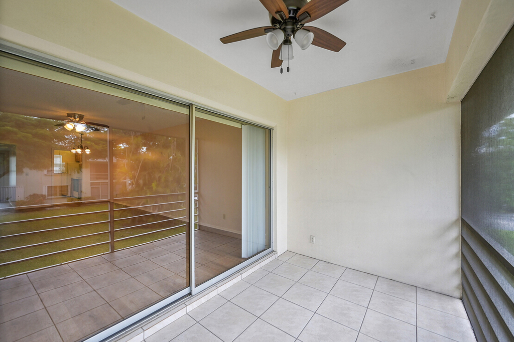 2340 Sw 22nd Avenue - Photo 23