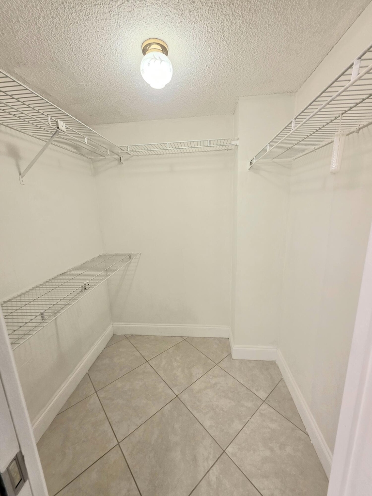 3100 Ne 48th Court - Photo 30