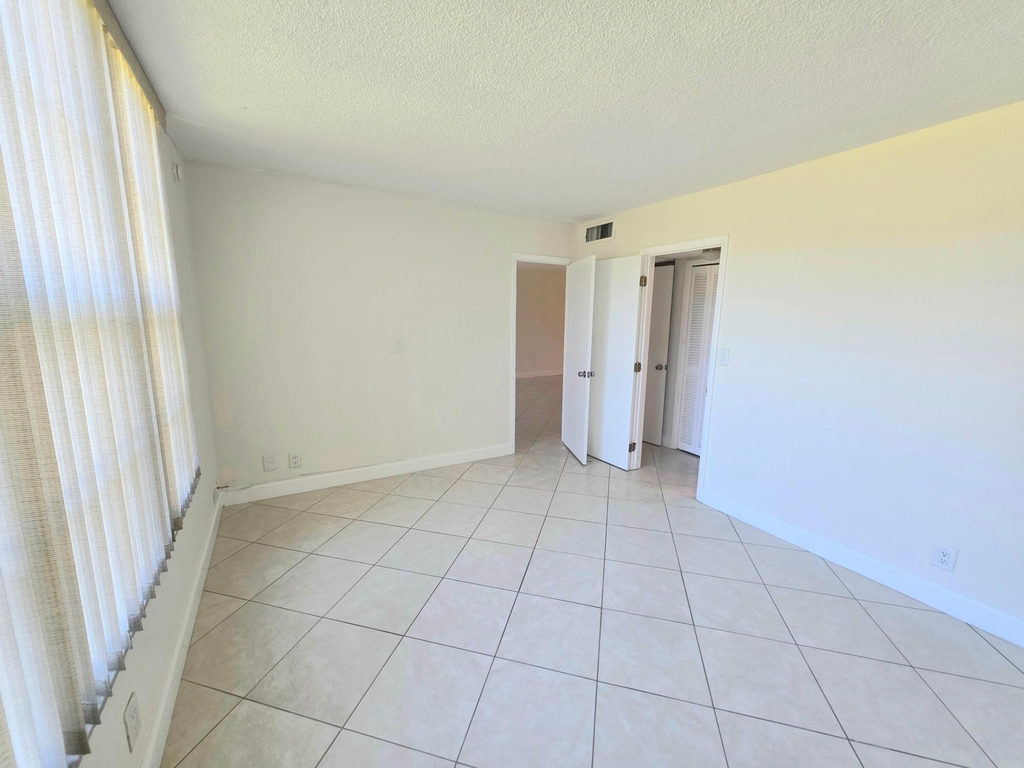 3100 Ne 48th Court - Photo 34
