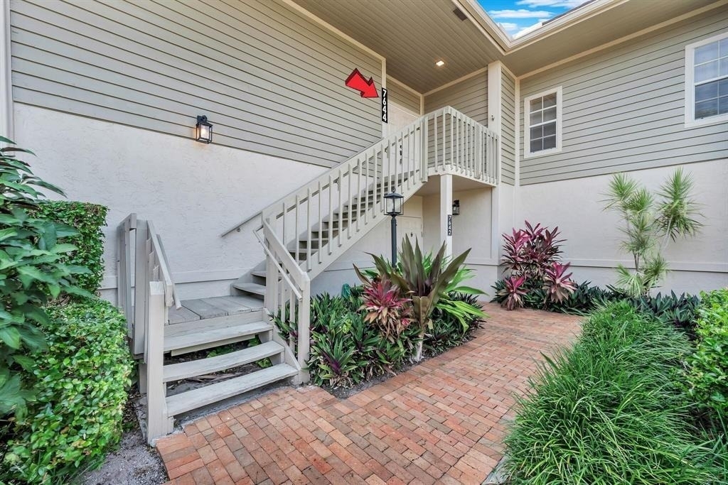 7644 Elmridge Drive - Photo 2