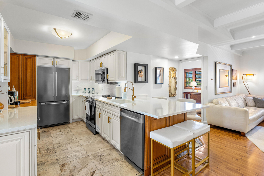 250 S Ocean Boulevard - Photo 1