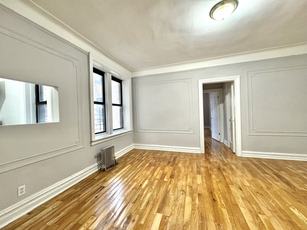 1417 Avenue K - Photo 1