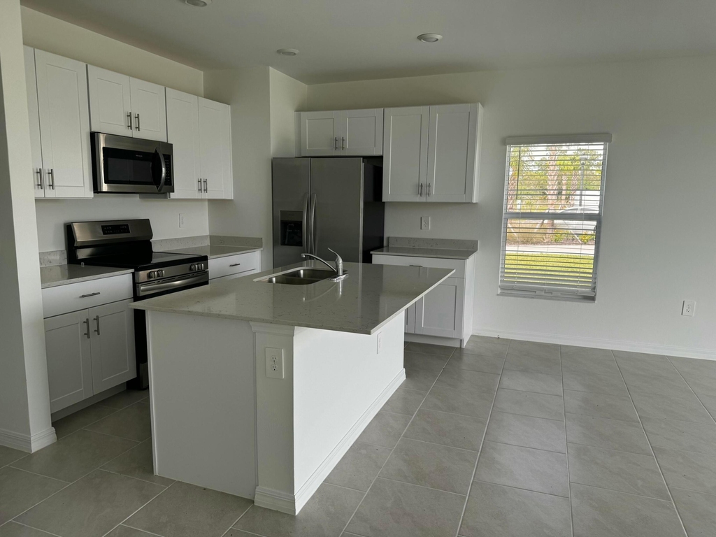 4264 Cirella Court - Photo 4