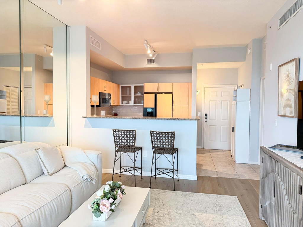 804 E Windward Way - Photo 19