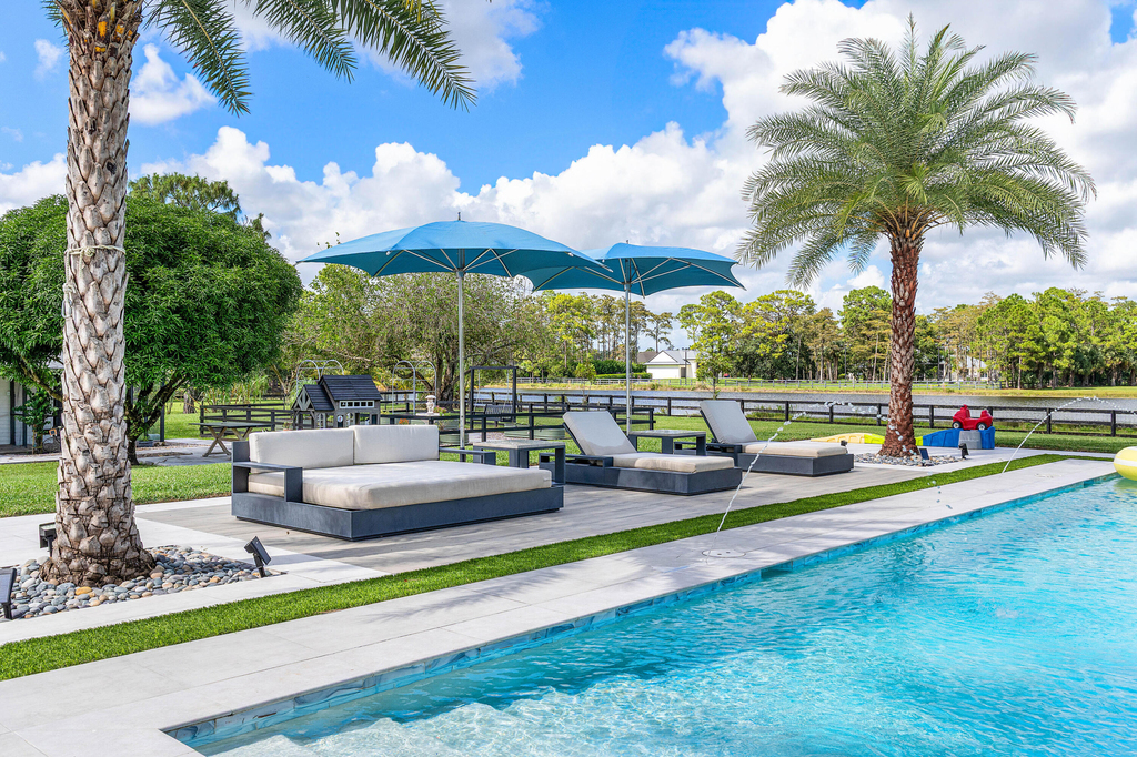 11173 Manatee Terrace - Photo 7