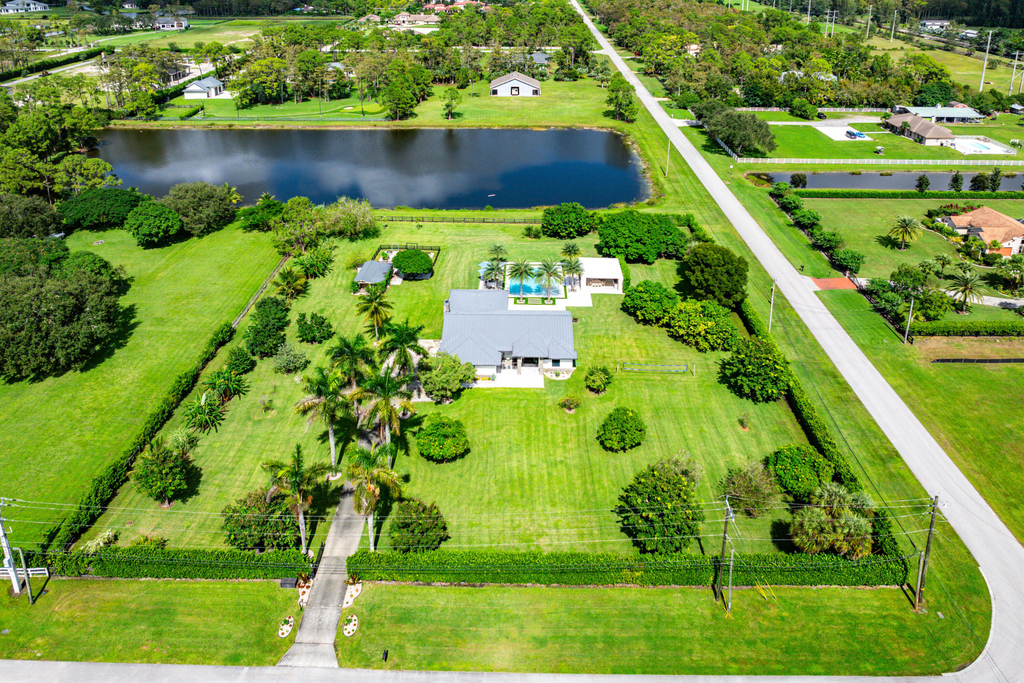 11173 Manatee Terrace - Photo 50