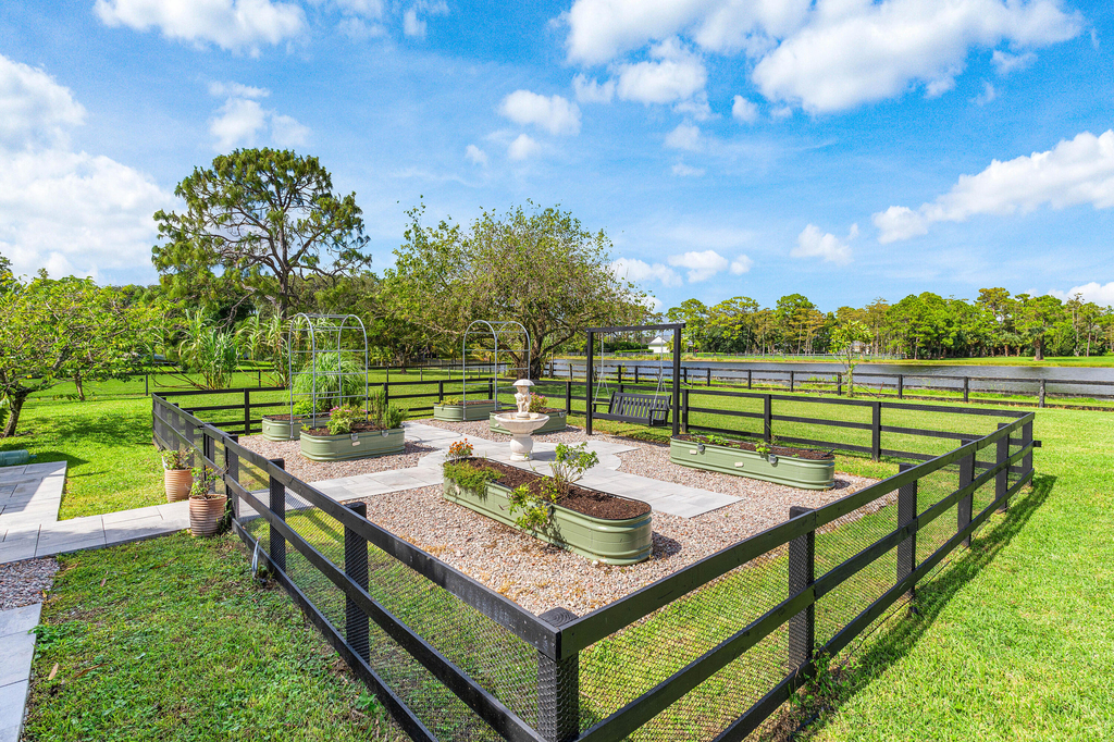 11173 Manatee Terrace - Photo 6
