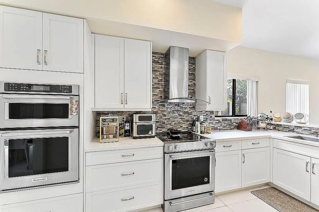 4551 Nw 26th Place - Photo 5