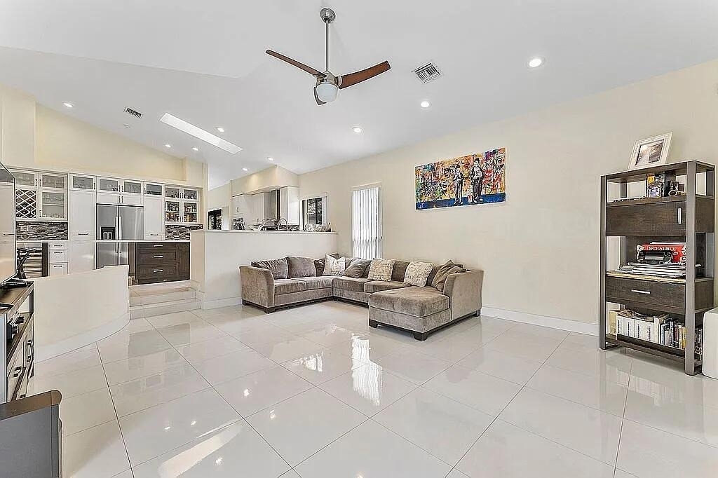 4551 Nw 26th Place - Photo 25