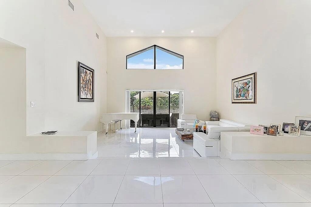 4551 Nw 26th Place - Photo 32