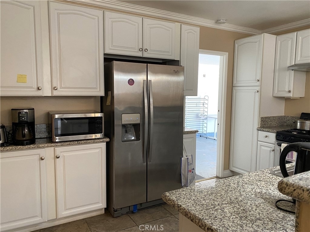 23724 Prospect Valley Drive - Photo 19