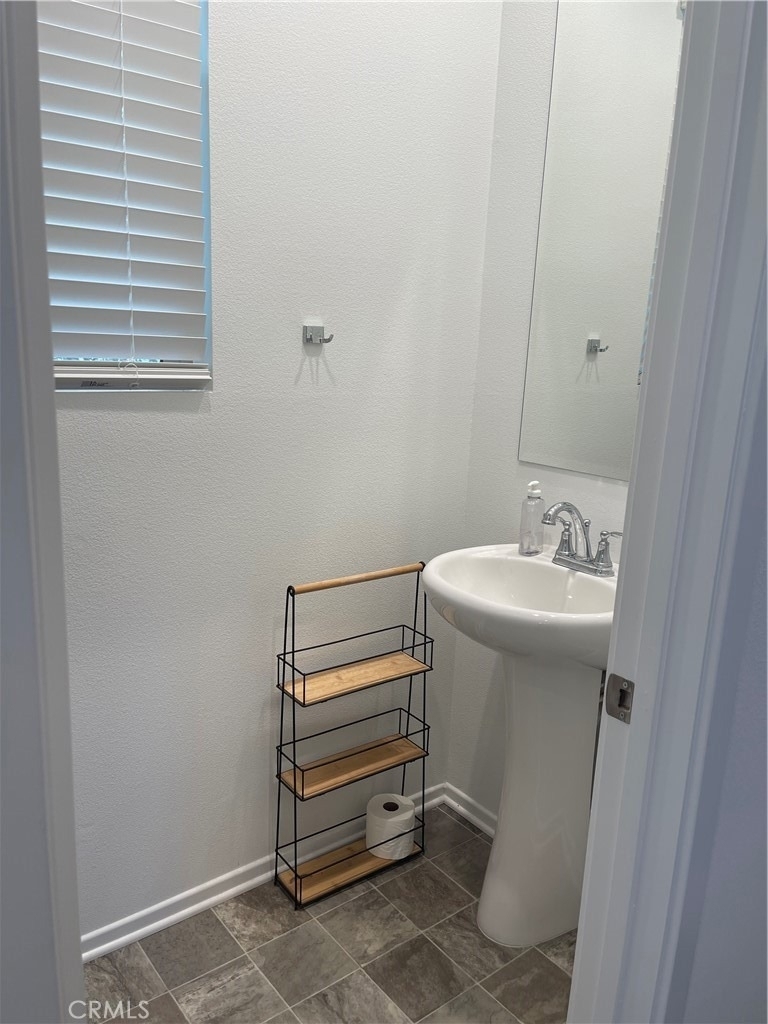 29505 Bovenzi Way - Photo 8