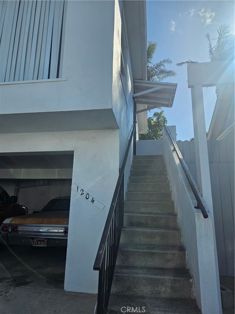 1204 Bonnie Brae - Photo 1