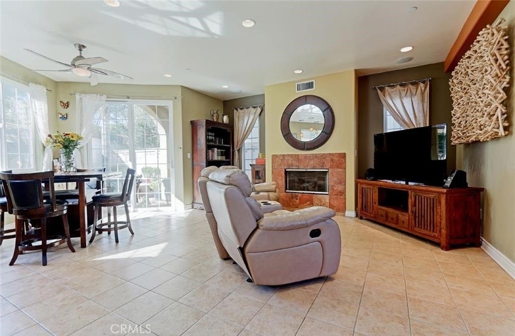 2801 Inglewood Avenue - Photo 9