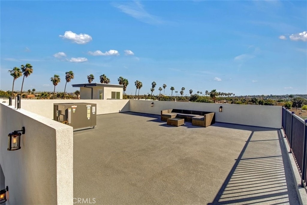 3018 West Boulevard - Photo 4