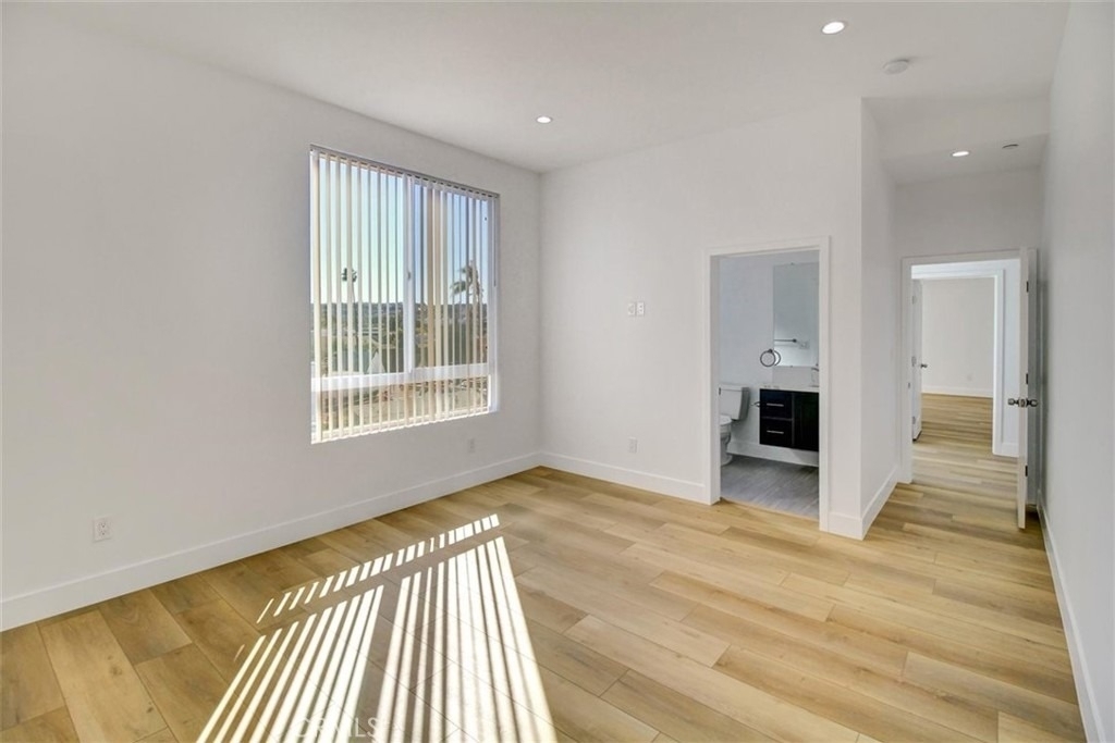 3018 West Boulevard - Photo 21