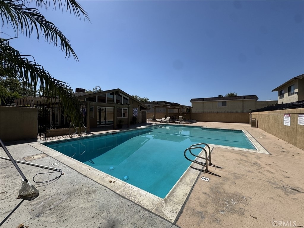16748 Cedarwood Cir S - Photo 11
