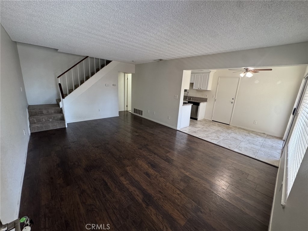 16748 Cedarwood Cir S - Photo 3