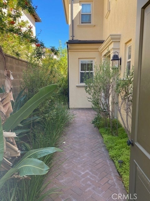 67 Ashdale - Photo 1