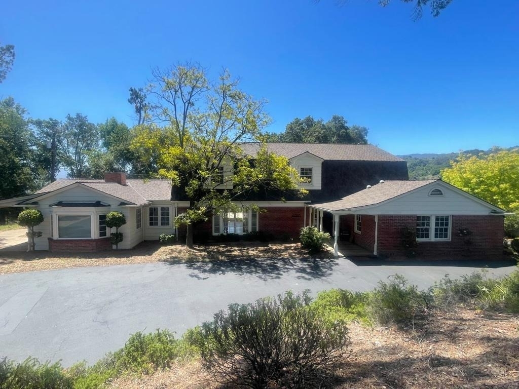 22505 Rolling Hills Road - Photo 1