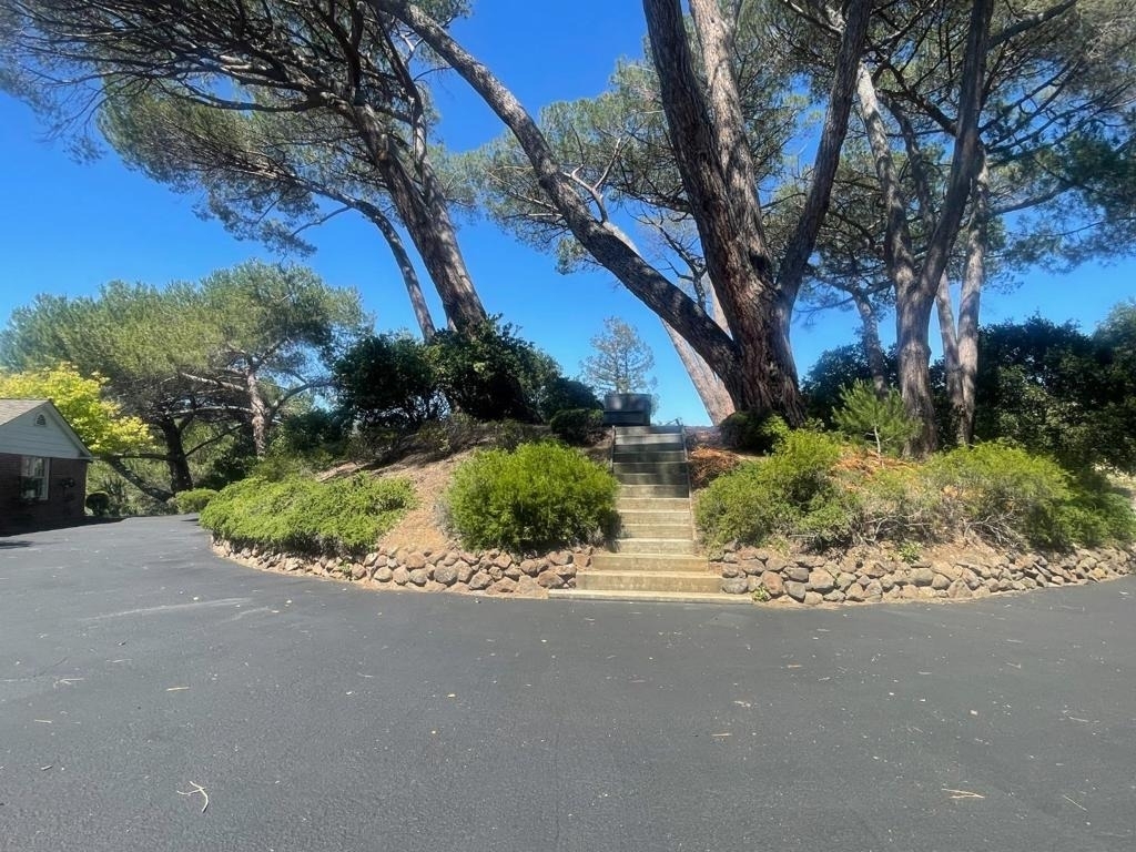 22505 Rolling Hills Road - Photo 23