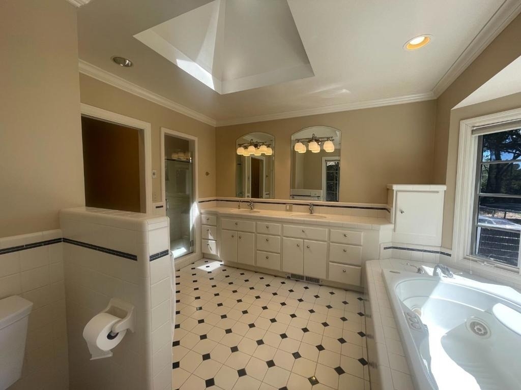 22505 Rolling Hills Road - Photo 39