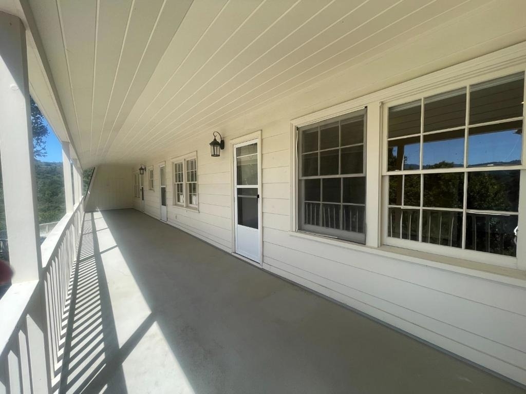 22505 Rolling Hills Road - Photo 21