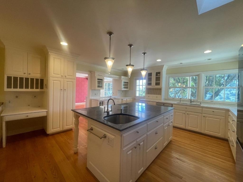 22505 Rolling Hills Road - Photo 11
