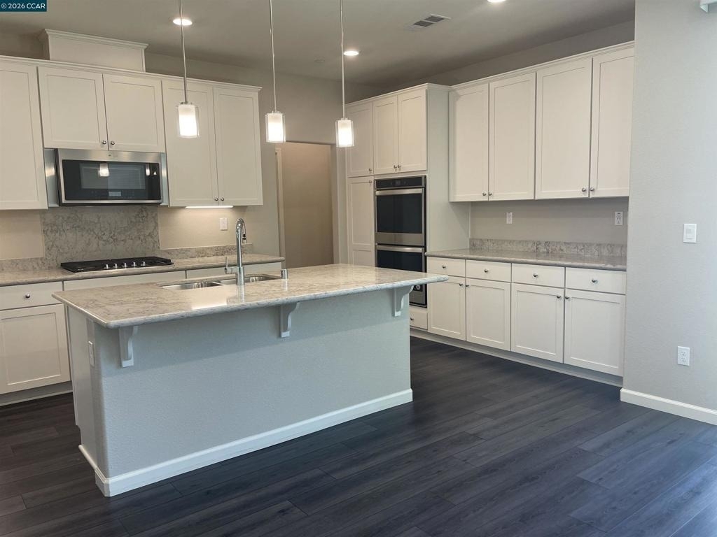 777 Country Club Dr - Photo 2