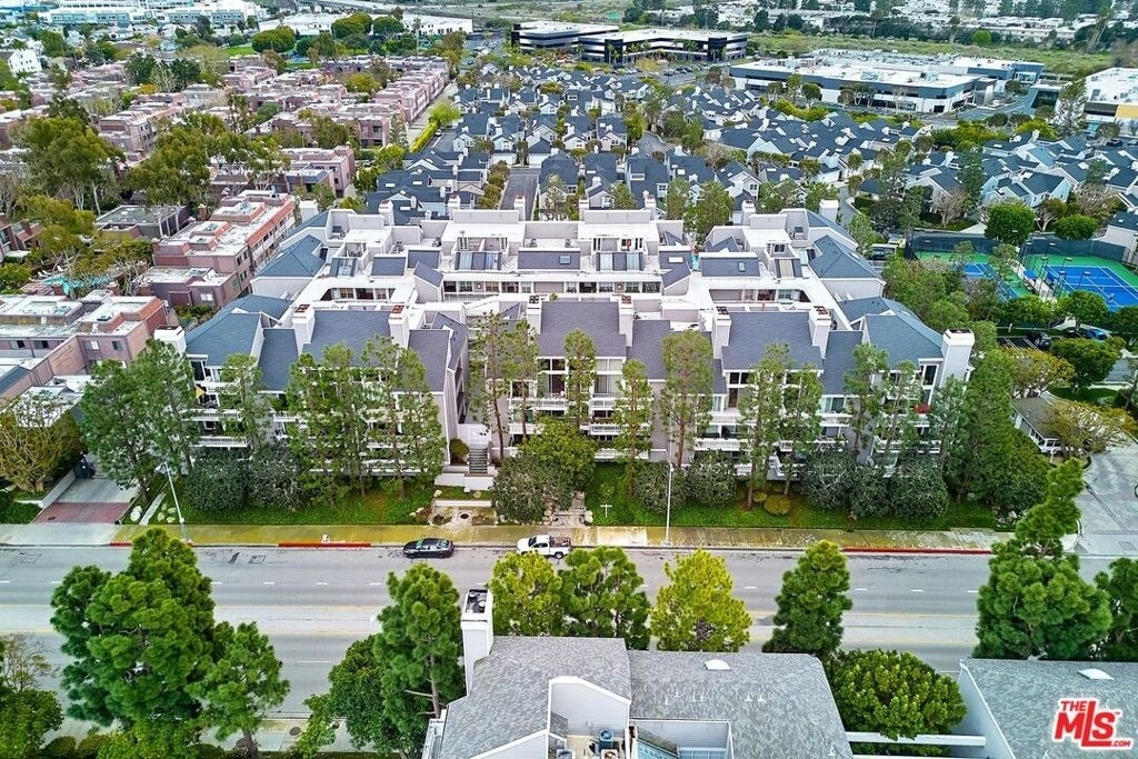 13078 Mindanao Way - Photo 3