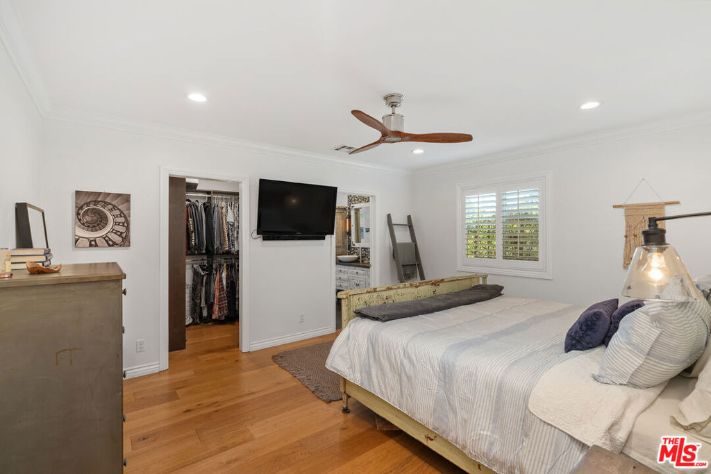 4040 Rosabell Street - Photo 4