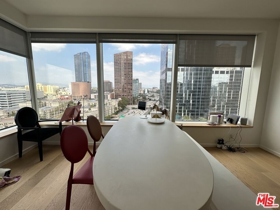 889 Francisco - Photo 18