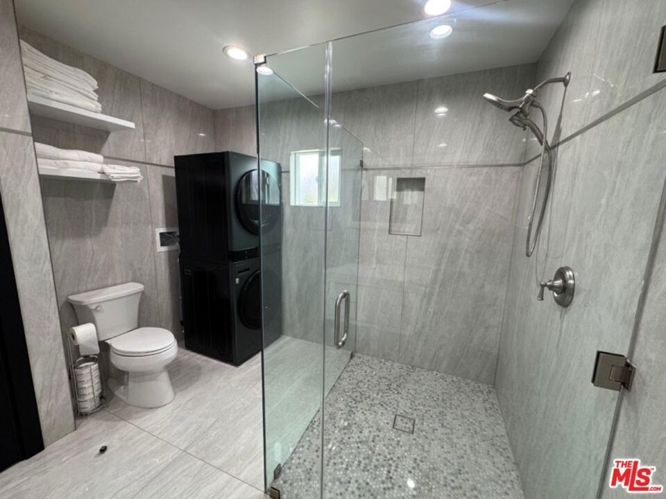 13551 Hart Street - Photo 5