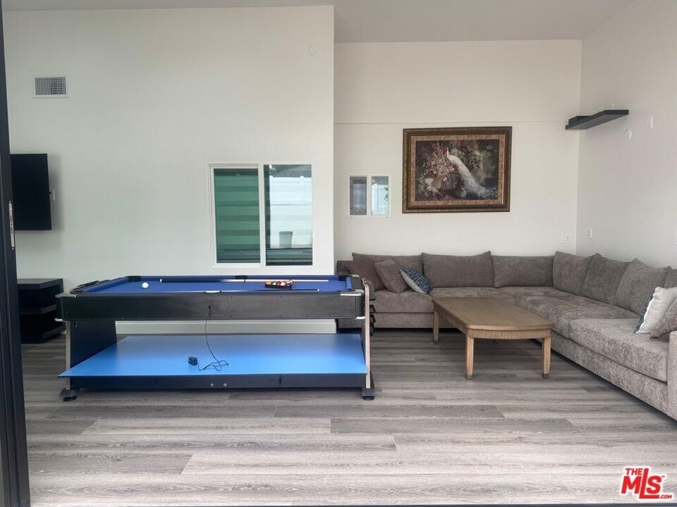 13551 Hart Street - Photo 47