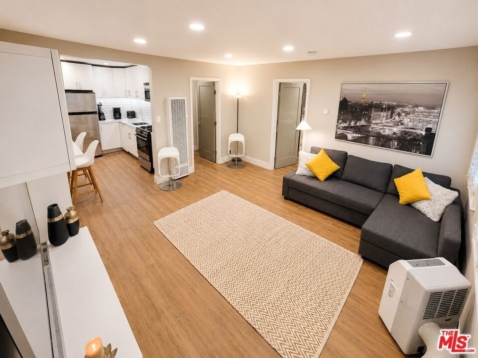 10 27th Avenue - Photo 6