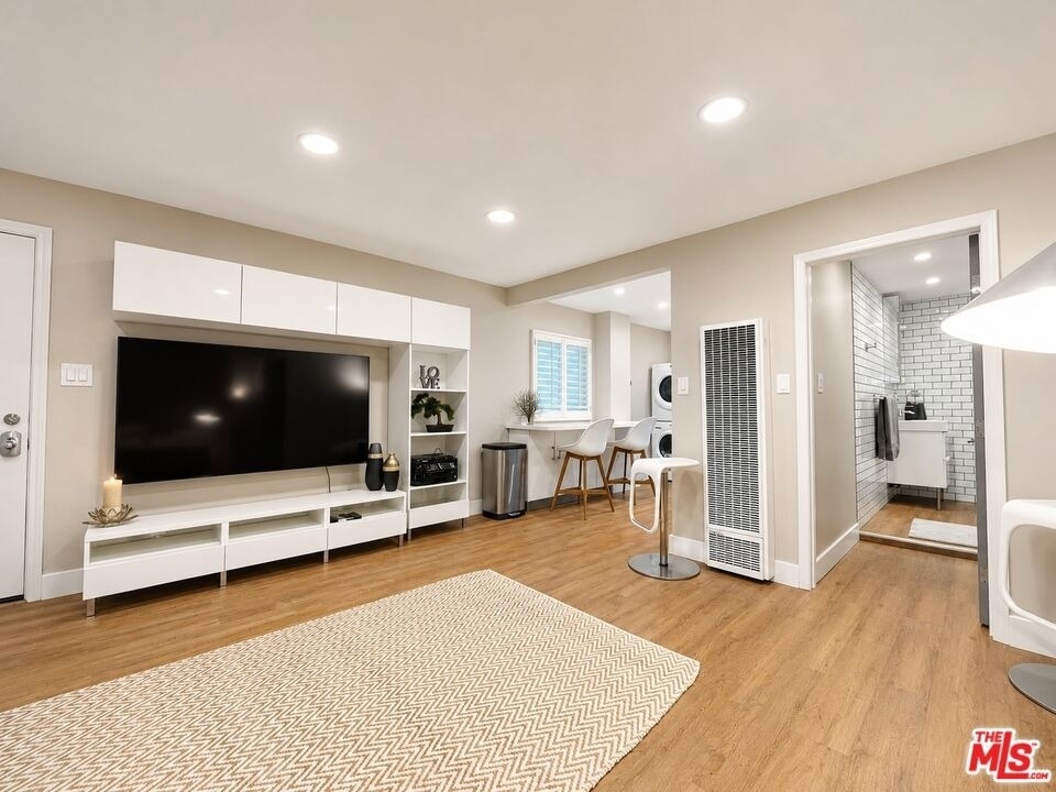 10 27th Avenue - Photo 7