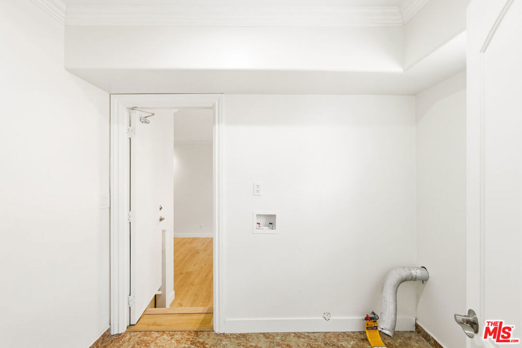 23114 Mariano Street - Photo 14