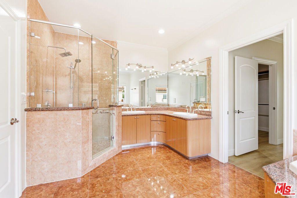 23114 Mariano Street - Photo 36