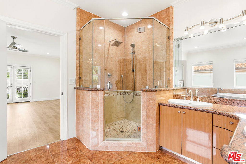 23114 Mariano Street - Photo 37