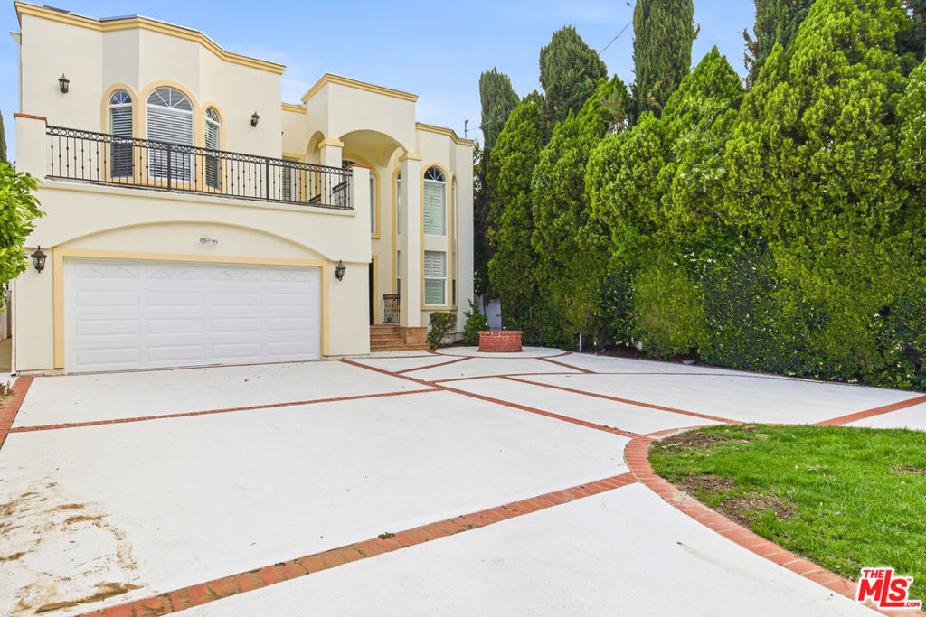 23114 Mariano Street - Photo 5