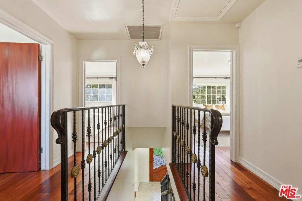5356 Waldo Place - Photo 31