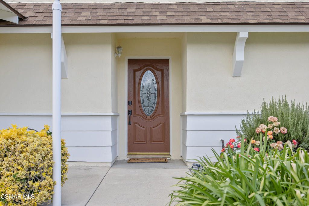 2087 Rhoda Street - Photo 2