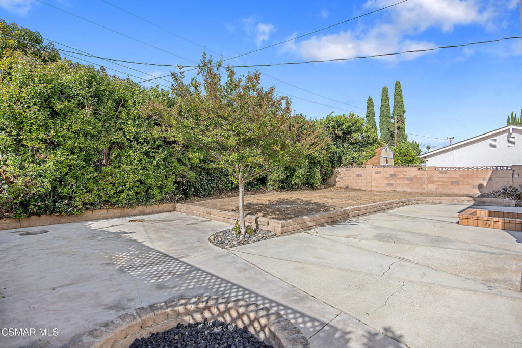 2087 Rhoda Street - Photo 9