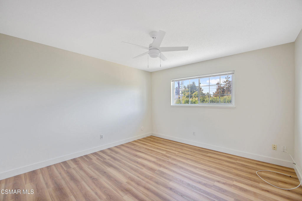 2087 Rhoda Street - Photo 13