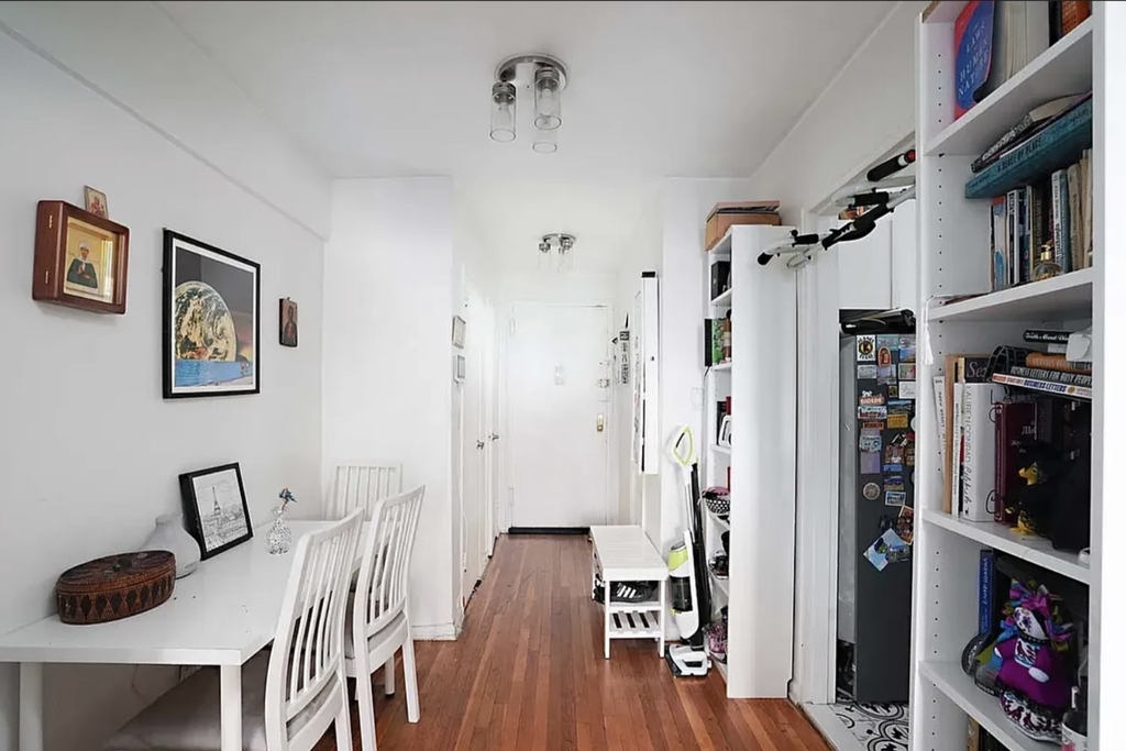 150 Hawthorne Street - Photo 5